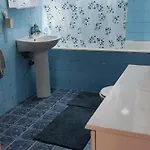 Lovely 2-bedroom With Free Parking & Wifi 公寓 塞拉耶佛